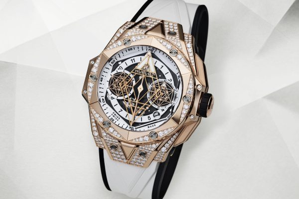 Hublot Big Bang SANG BLEU II KING GOLD WHITE PAVÉ Ref# 418.OX.2001.RX.1604.MXM20