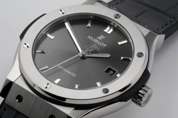 Hublot Classic Fusion Automatic 42mm, Ref# 542.NX.7071.LR