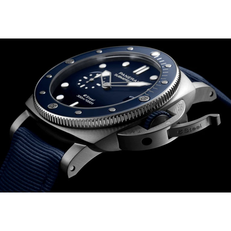 Panerai Submersible QuarantaQuattro ESteel™ Blu Profondo Ref# PAM01289