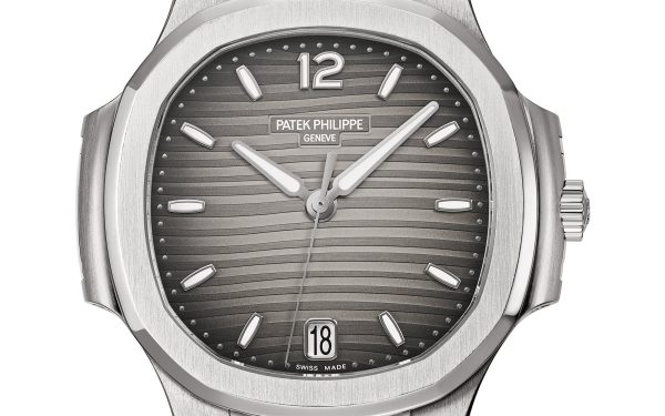 Patek Philippe Nautilus Ladies Automatic Watch, Stainless Steel, 35,2mm, Ref# 7118/1A-011