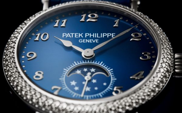 Patek Philippe Complication Moon Phases, 18k White Gold with 132 (~1.09 cts.) brilliant-cut diamonds, 33mm, Ref# 7121/200G-001