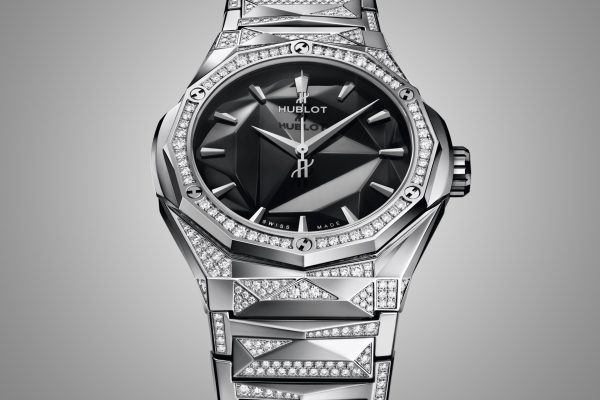 Hublot Classic Fusion ORLINSKI BRACELET TITANIUM ALTERNATIVE PAVÉ Ref# 550.NS.1800.NS.3804.ORL22