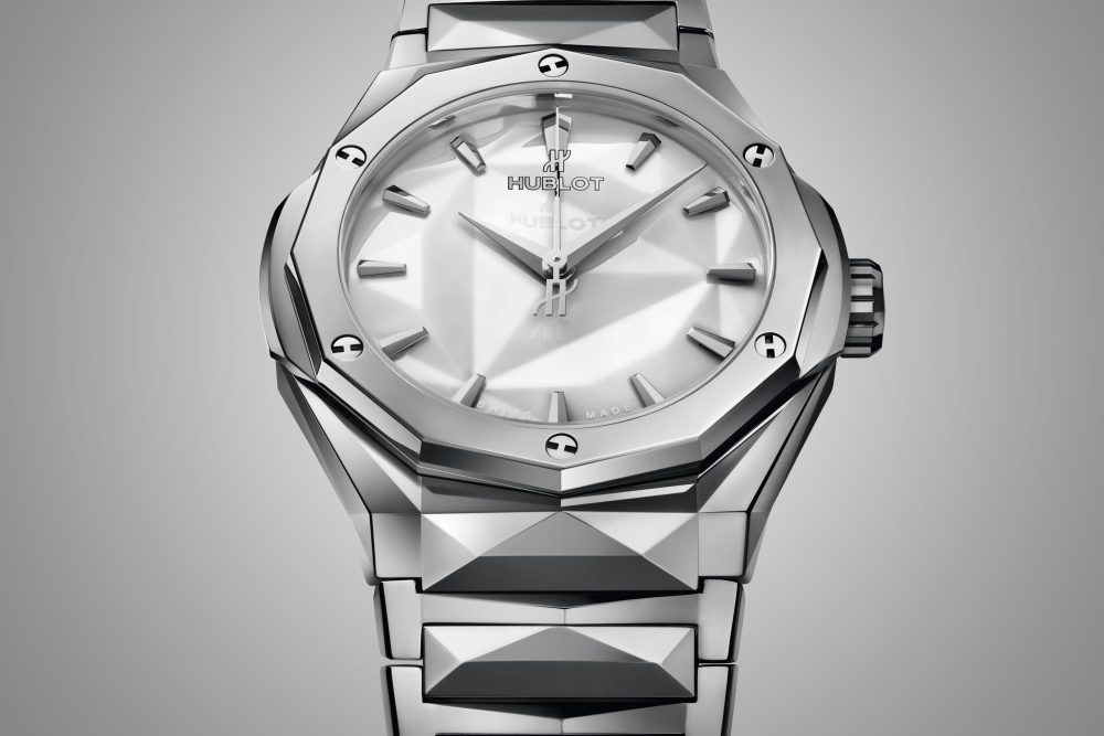 Hublot Classic Fusion ORLINSKI BRACELET TITANIUM WHITE Ref# 550.NS.2200.NS.ORL22