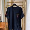 color T horseshoe Tee